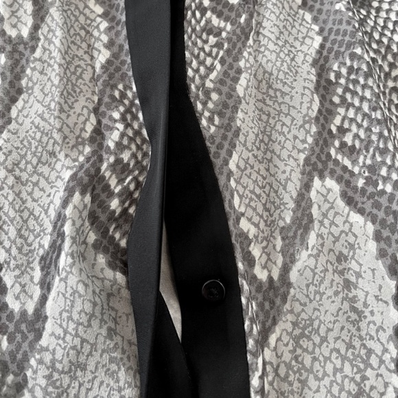 Diane Von Furstenberg Lane Chiffon Blouse - Picture 6 of 12